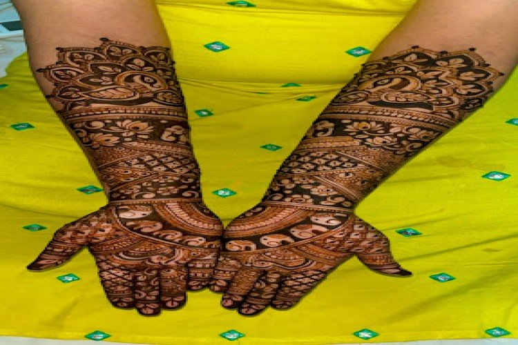 AKIL KRISH MEHANDI ARTS in Salem - Salem Ads