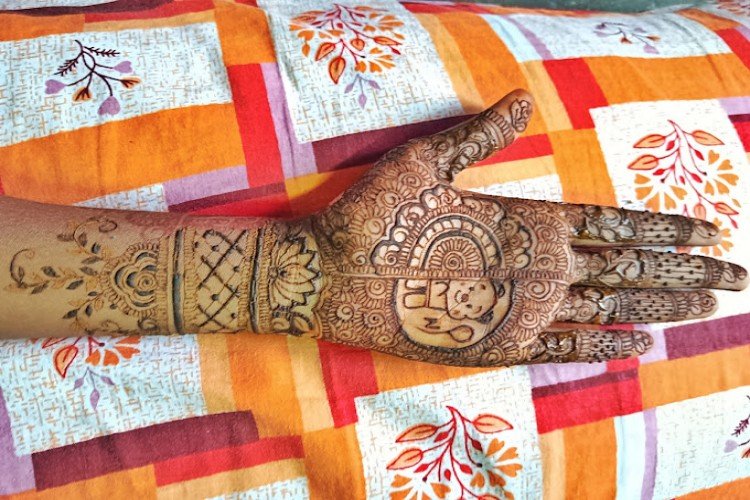 Nosh henna in Salem - Salem Ads