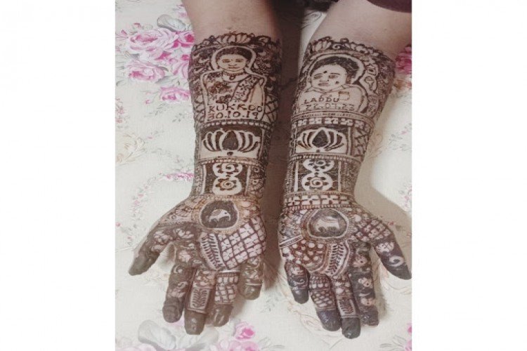 Srimathi mehandi art in Salem - Salem Ads