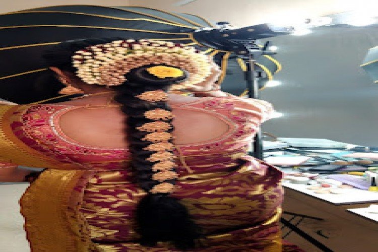 SAARAL BEAUTY STUDIO in Salem - Salem Ads