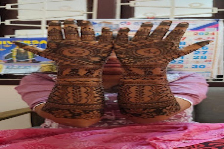 Sindhu mehendi artistry salem in Salem - Salem Ads
