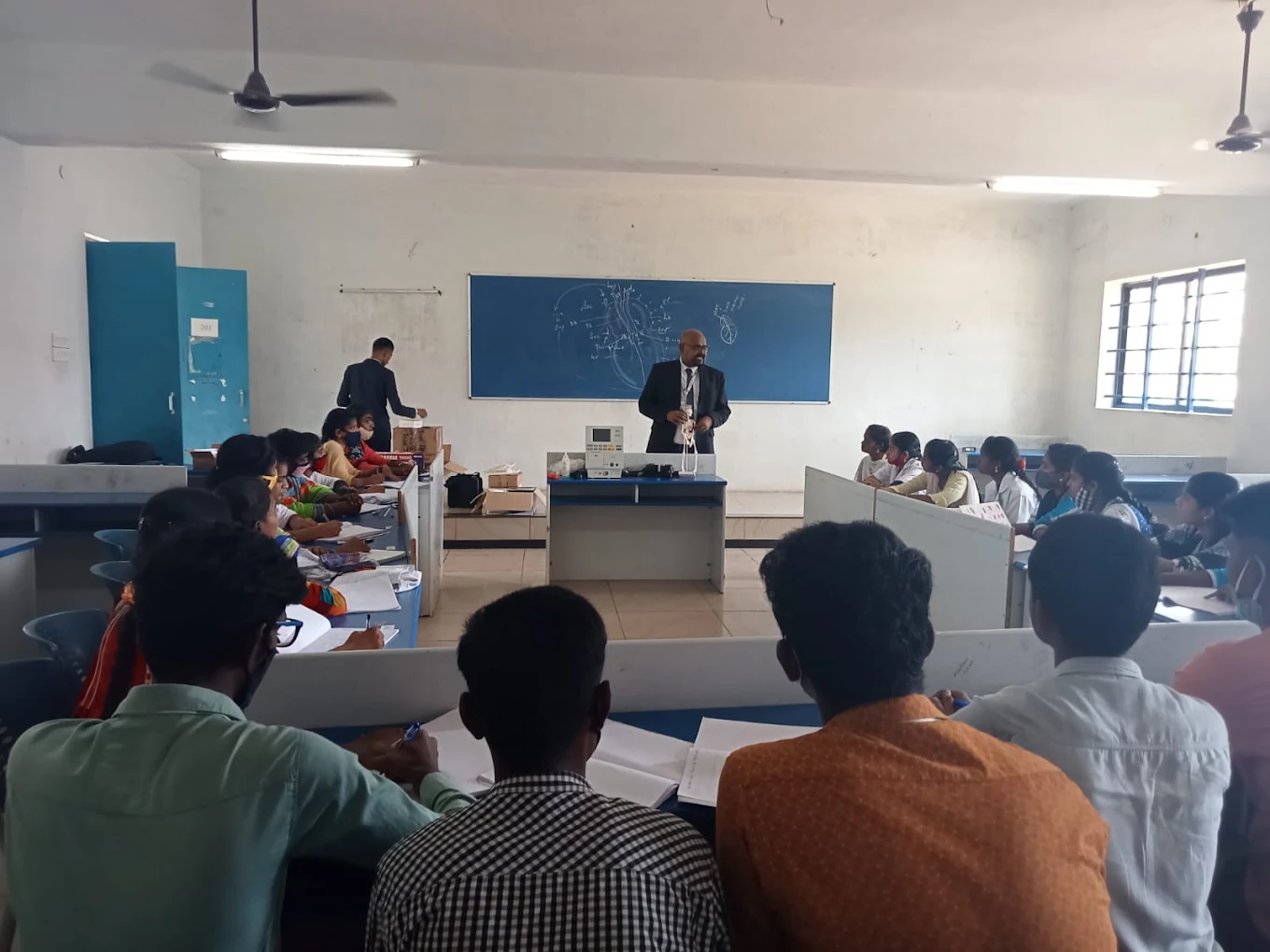 Salem College Of Engineering And Technology in Salem - Salem Ads