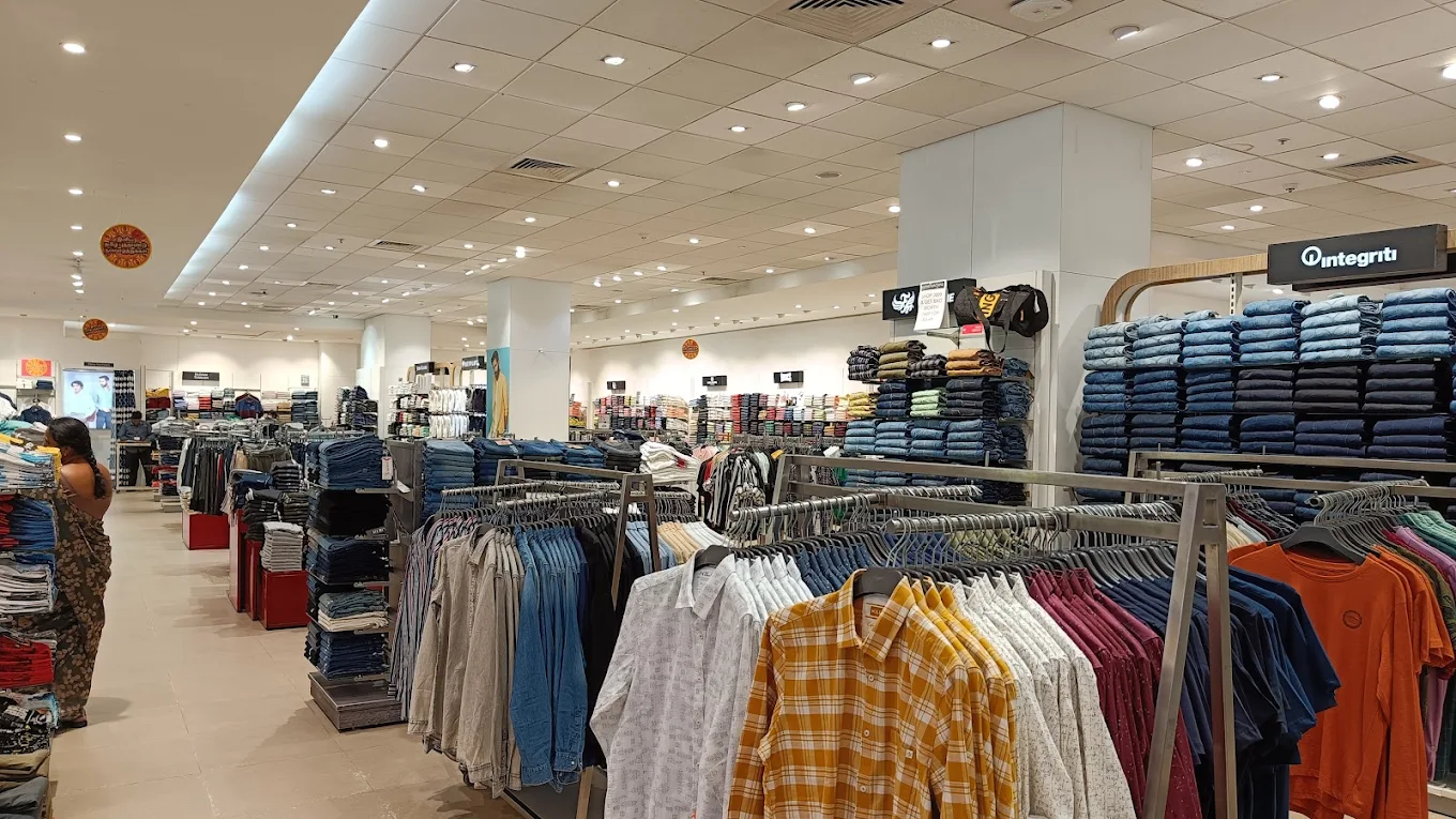 Reliance Mall in Salem - Salem Ads